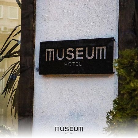 Museum Hotel Priština Exteriér fotografie